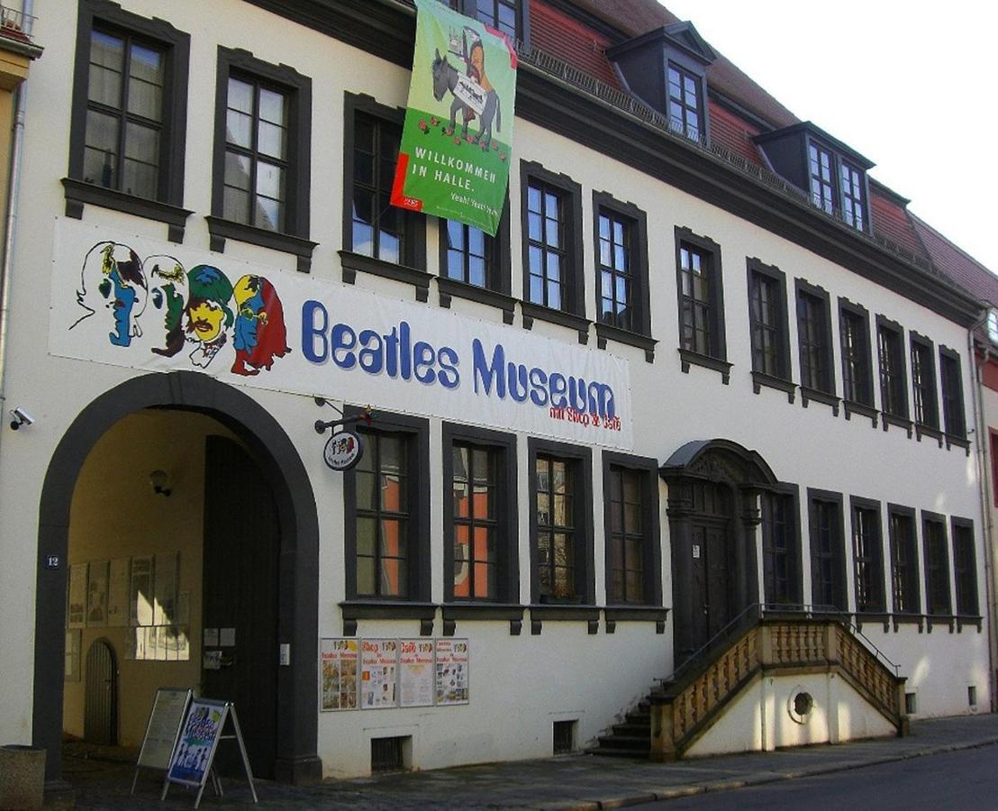 Halle, Top -Preise, Grosse 79 Qm Sd Fewo, Eg, Wahlweise Mit 1- 3 Dz, Inklusiv Tv Lounge, Kueche, Bad Wc Einfach Und Gut, Langzeitmieter Vb Preise Halle  Bagian luar foto